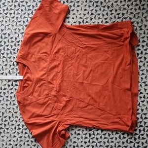 Lululemon tough training crew neck size 4